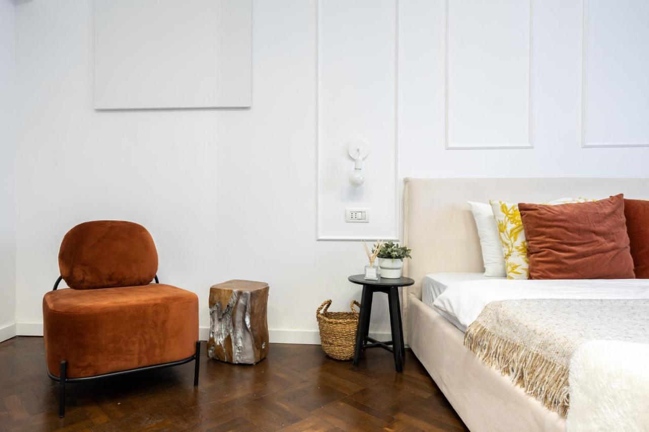 Elegant Two Bedrooms Apartment ブカレスト エクステリア 写真